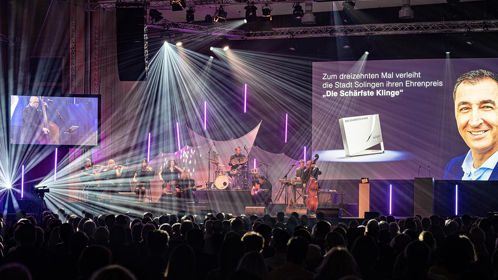 Stadt Solingen - Schärfste Klinge - Bühne mit Live Band