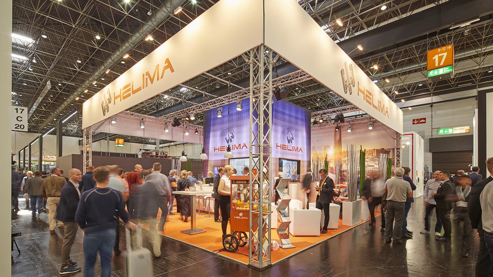 B.EFFECTIVE organisiert für HELIMA GmbH den Messestand